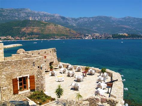 Beaches in Budva - Which One to Choose & Where to Stay