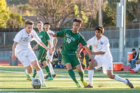 Boys soccer: Team falls against Palo Alto High School in three-game ...