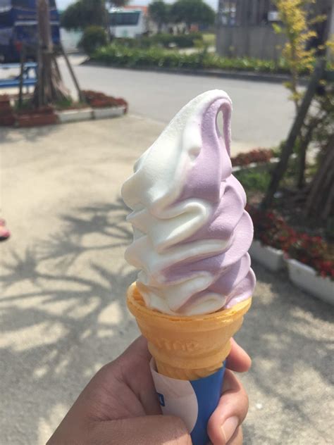 [I ate] Benimo (Purple Yam) Ice Cream. Okinawa, Japan : r/FoodPorn