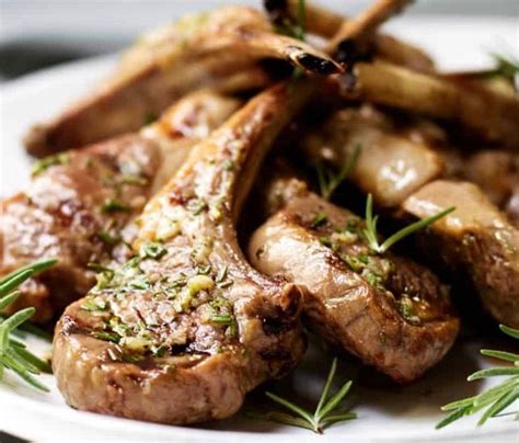 Grilled Garlic & Rosemary Lamb Chops