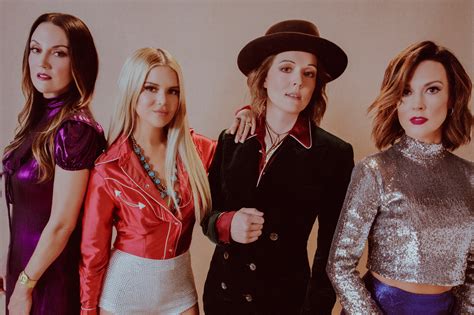 The Highwomen Cover Fleetwood Mac's 'The Chain' on 'Howard Stern ...