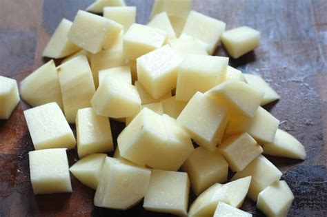 Large Dice Cut | Basic Knife Skills | POPSUGAR Food Photo 4