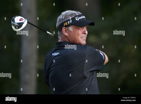 Darren clarke professional golfer hi-res stock photography and images ...