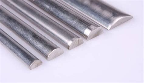 Stainless Steel 304 & 316 Half Round Bar Supplier - Stainless Shapes, Inc.