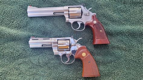 Colt Python vs. Smith & Wesson 686 (Which one is better?) - YouTube