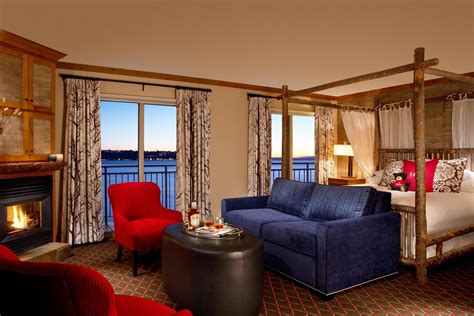 The Edgewater Hotel is offering an extravagant $25,000 Valentine's Day package | KOMO