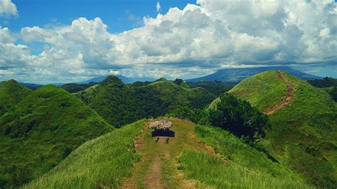 Beautiful Bicol: What you can see, eat, and do