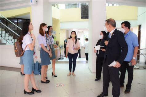 Pamantasan ng Lungsod ng Maynila adopts gender-neutral uniform policy