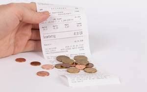 Cash register receipts in a pile - Creative Commons Bilder