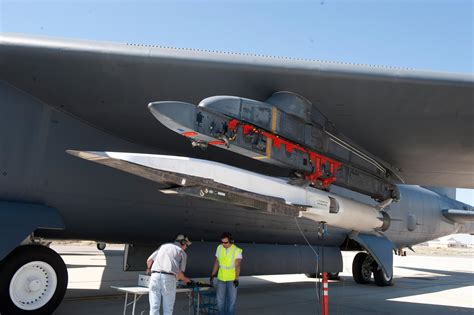 X-51A Waverider fails to reach full power in second hypersonic test flight