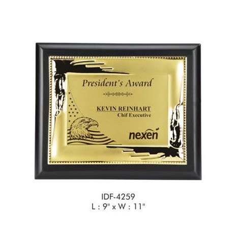 Solid Wooden Trophy Plaques at Best Price in New Delhi | Asian Plastics