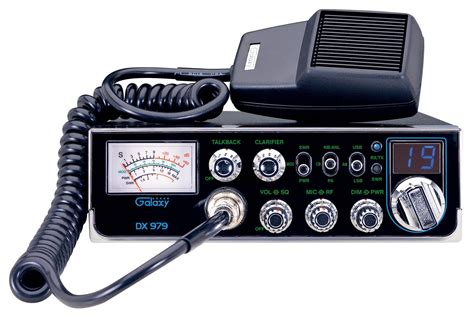 Ultimate Guide: How To Find The Best CB Radio For Your Truck - Fueloyal