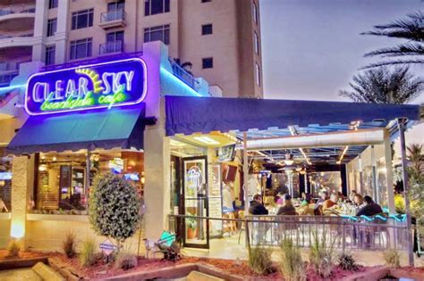 Clear Sky Beachside Cafe - Bar & Restaurant - Clearwater - Clearwater Beach