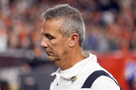 Jags HC Urban Meyer Apologized To Team Over Viral Video Of Random Woman Grinding On Him At Bar ...