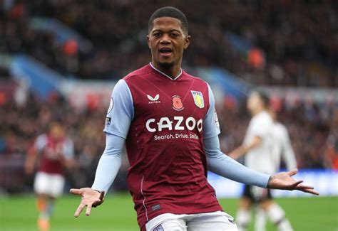 Aston Villa facing 'difficult decision' after Bailey update - pundit