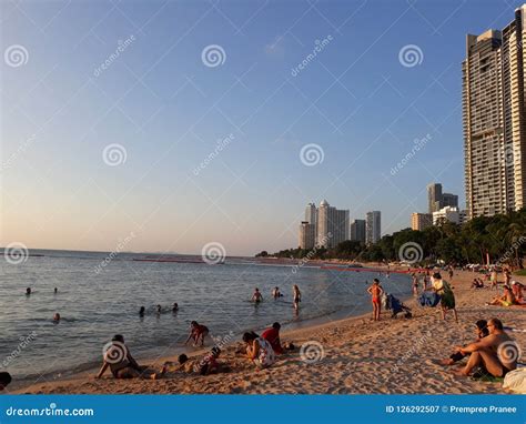 Pattaya beach editorial photography. Image of beach - 126292507