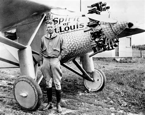 Charles Lindbergh alongside 'The Spirit of St. Louis' Pictures | Getty ...