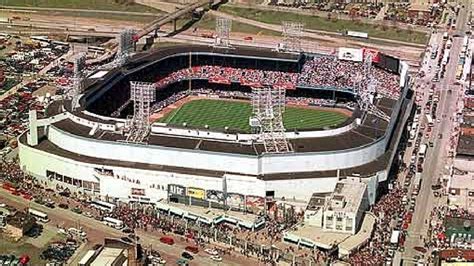 Tiger Stadium demolition resumes after ruling