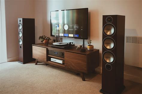 First Minimalist Hi-Fi Setup Complete (For Now) Next Steps? [Cambridge Audio SR20, Monitor Audio ...