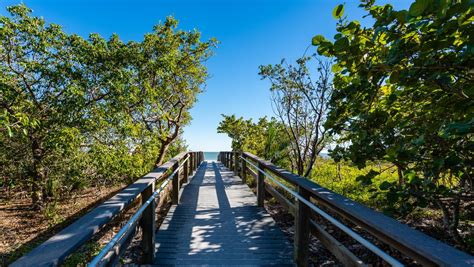 Sanibel Beach, Sanibel Island Florida, Captiva Island, Florida Vacation ...