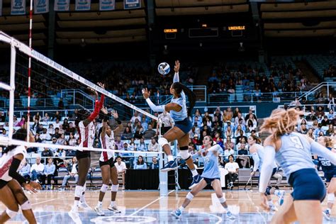 UNC volleyball names former assistant Mike Schall as new head coach