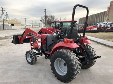 2015 Mahindra 1533 Shuttle Package! Tractor & Loader/20' Trailer/5' Cutter/5' Box Blade! 210691 ...