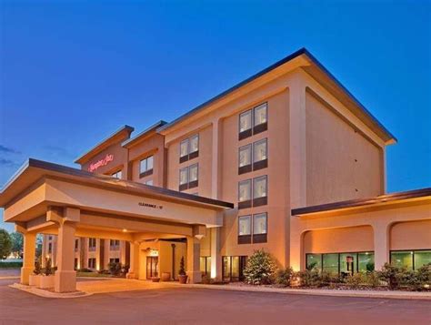 Hampton Inn Columbia Hotel (Columbia (MO)) - Deals, Photos & Reviews