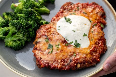 What Sides to Serve with Veal Parmesan- 10 Incredible dishes - Becoming A Chef