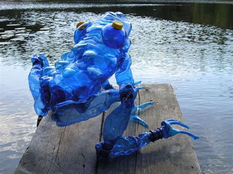 Recycled PET Plastic Bottle Sculptures By Veronika Richterová - IGNANT