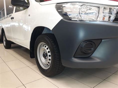 New Toyota Hilux 2.0 VVTi A/C Single Cab Bakkie for sale in Kwazulu ...