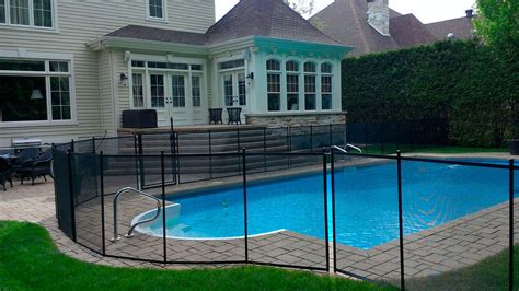 Best Swimming Pool Safety Fence & Gate Installation in Houston TX ...