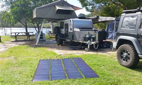 How to Choose Solar Panels for Camping?