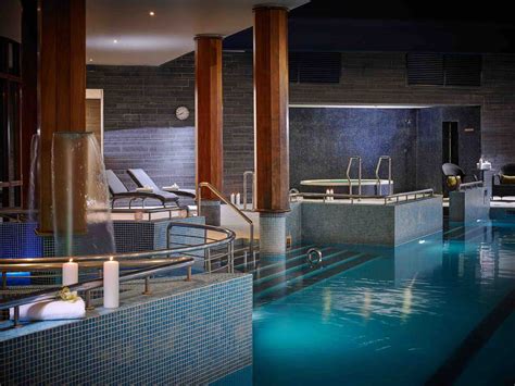 Luxury Dublin Hotels -- The Top Luxury Hotels in Dublin Ireland