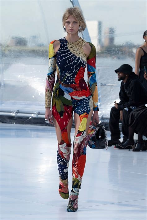 Alexander McQueen Spring Summer 2023 Fashion Show