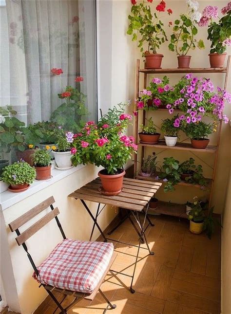 Balcony Vertical Arrangements: Best Plant Stand Ideas | Small balcony ...