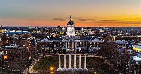 Just passing through. Beautiful campus y'all got. : r/mizzou