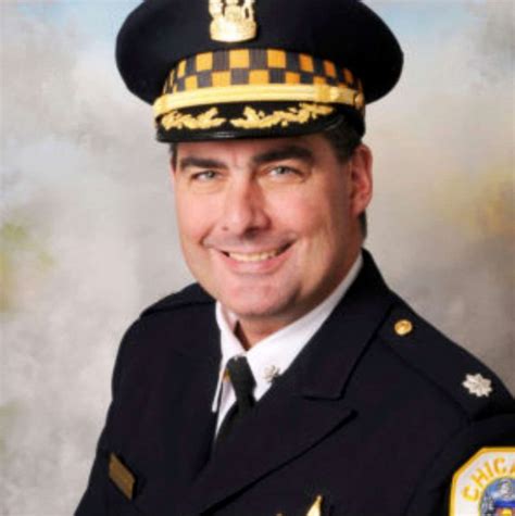 Chicago police commander fatally shot on duty - ABC News