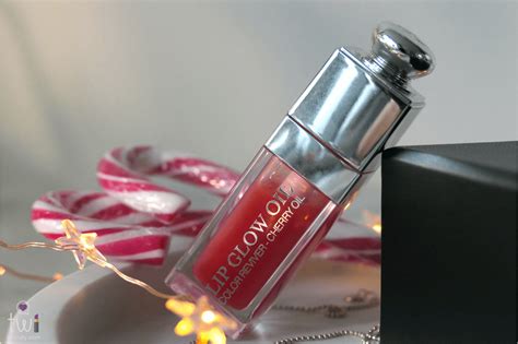 Dior Addict Lip Glow Oil review - twindly beauty blog