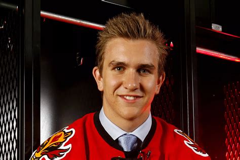 Calgary Flames Sign Mikael Backlund - Six Years, 32.1 Million