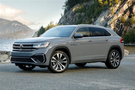 First Drive: 2020 Volkswagen Atlas Cross Sport Review | tractionlife.com