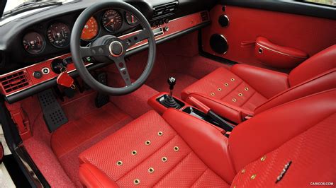 Singer Porsche 911 | Interior