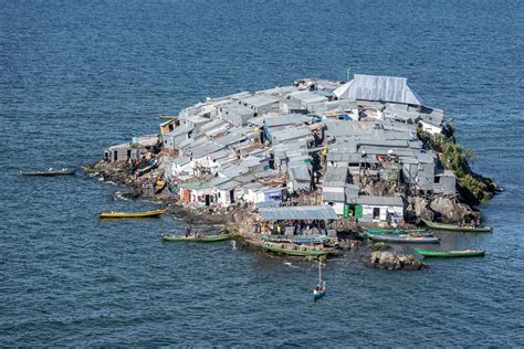 Migingo Island: Africa’s ‘smallest war’ | Poverty and Development | Al ...