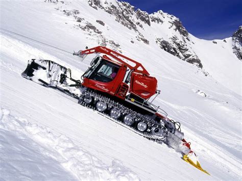 Skitourer knalde tegen kabel aan van Pistenbully - FANtastisch Oostenrijk