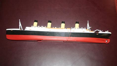 R.M.S Titanic Break-away Toy Boat Submersible Model Ship, 16.5 , No Stand One of the three small ...