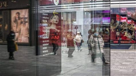 China’s consumer prices in longest streak of declines since 2009