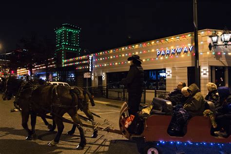 Kansas City Plaza Lights: Your Guide to the Plaza Lighting