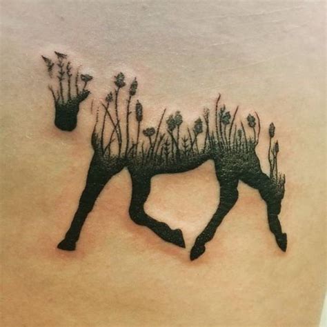 Abstract Horse Tattoos – Tattoo Ideas | Horse tattoo design, Horse tattoo, Animal tattoos