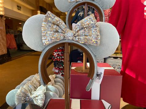 PHOTOS: New Light Blue Minnie Ear Headband Available at Disneyland ...