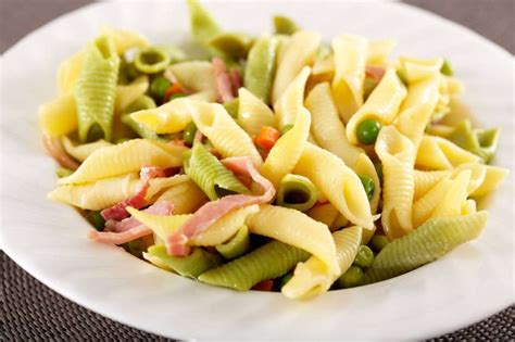 Home Made Pasta Garganelli with Peas and Ham /Feb24th - Cooking with ...