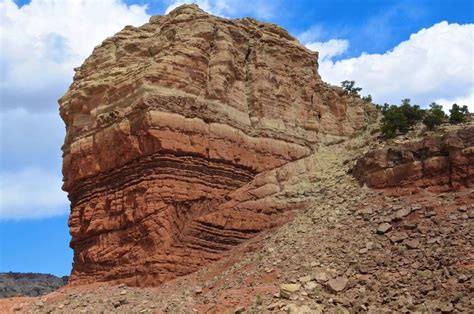 Reverse fault zone, Ketobe Knob, Utah | Geology, Geology rocks, Colorado plateau